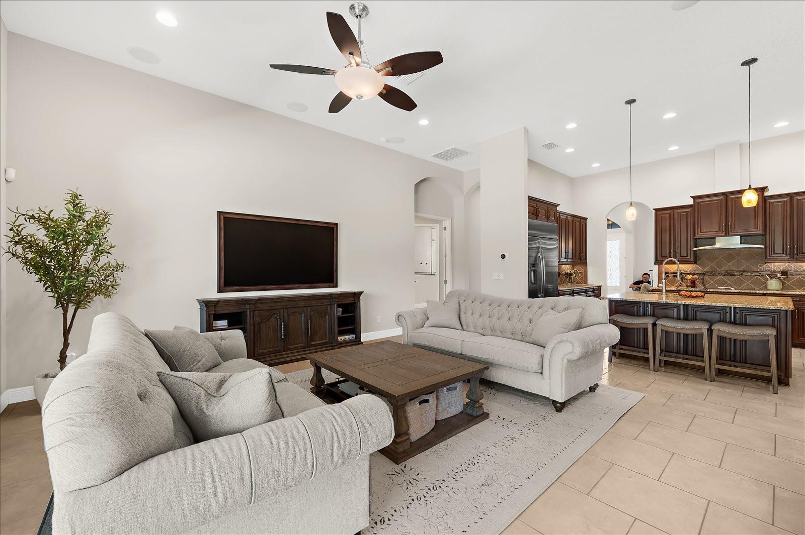 8904 CRYSTAL CREEK CT, LAND O LAKES, FL, 34638