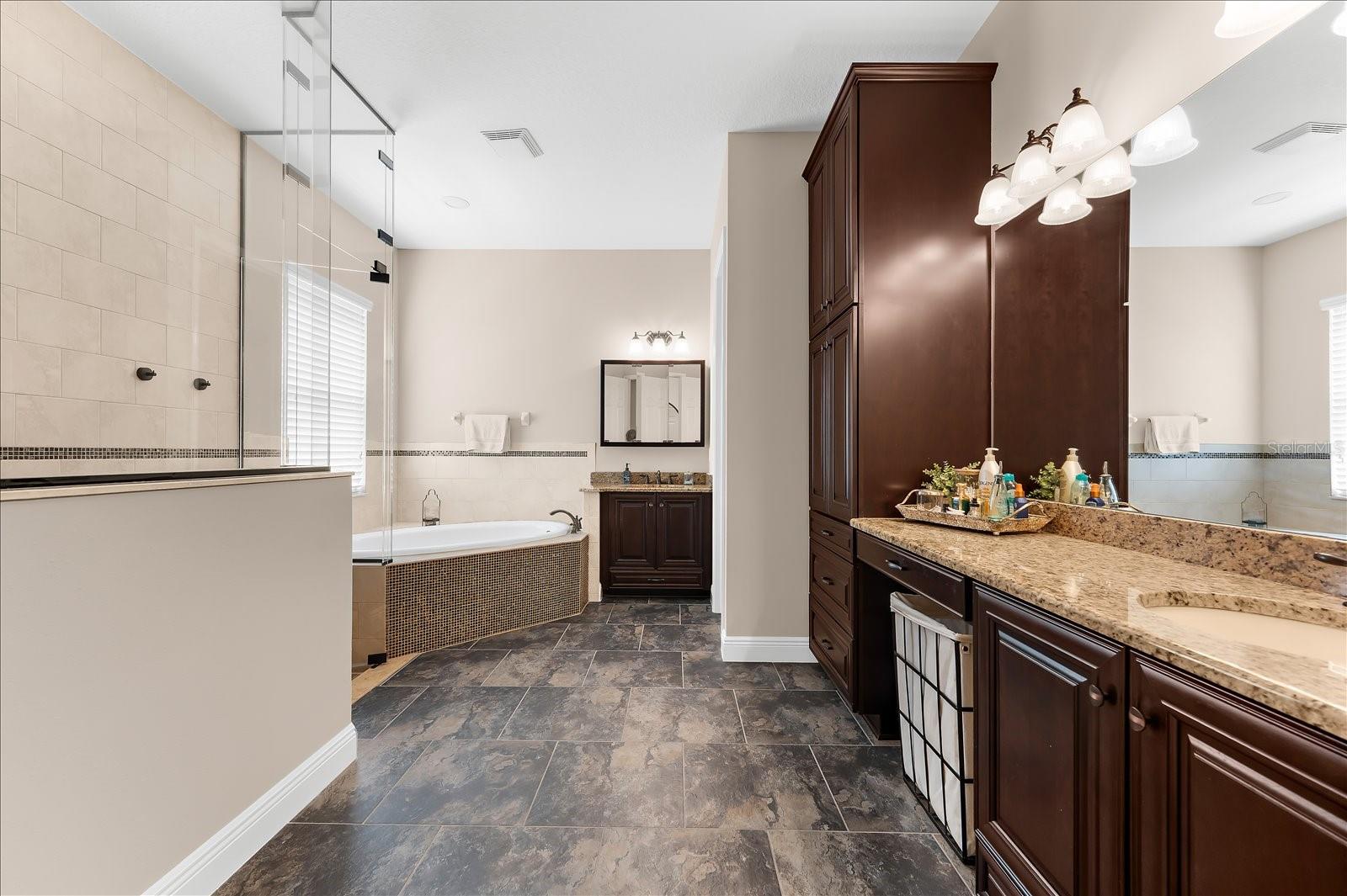 8904 CRYSTAL CREEK CT, LAND O LAKES, FL, 34638