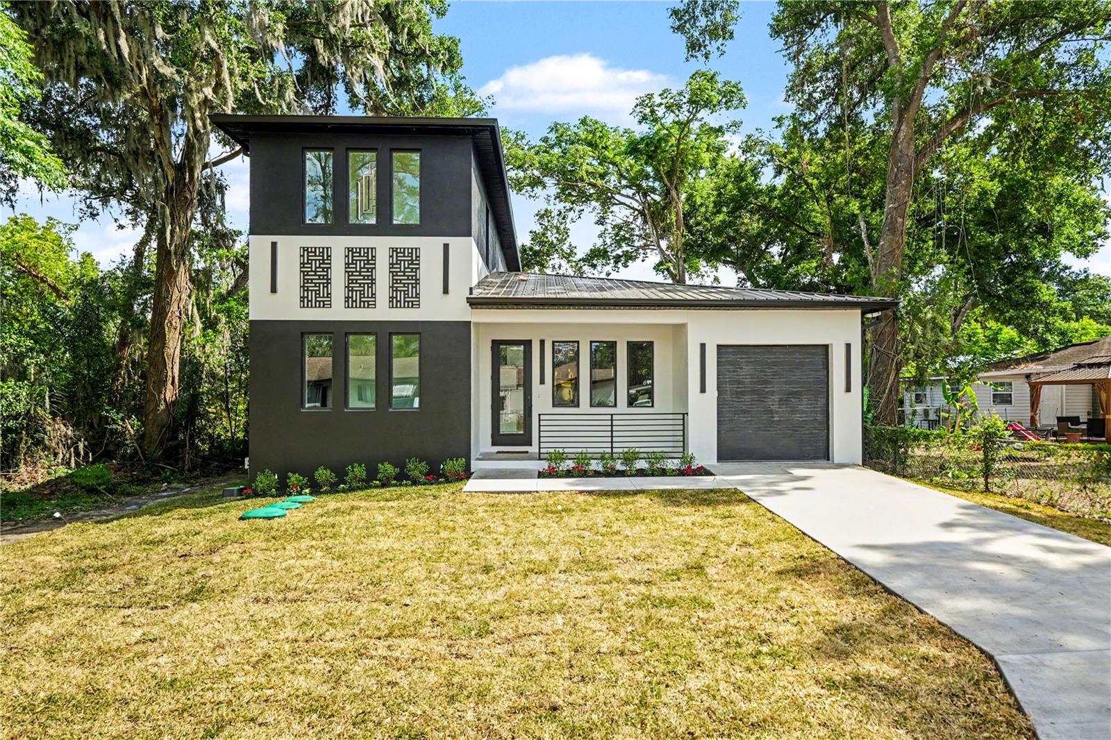 105 GARLAND AVE, SEFFNER, FL, 33584