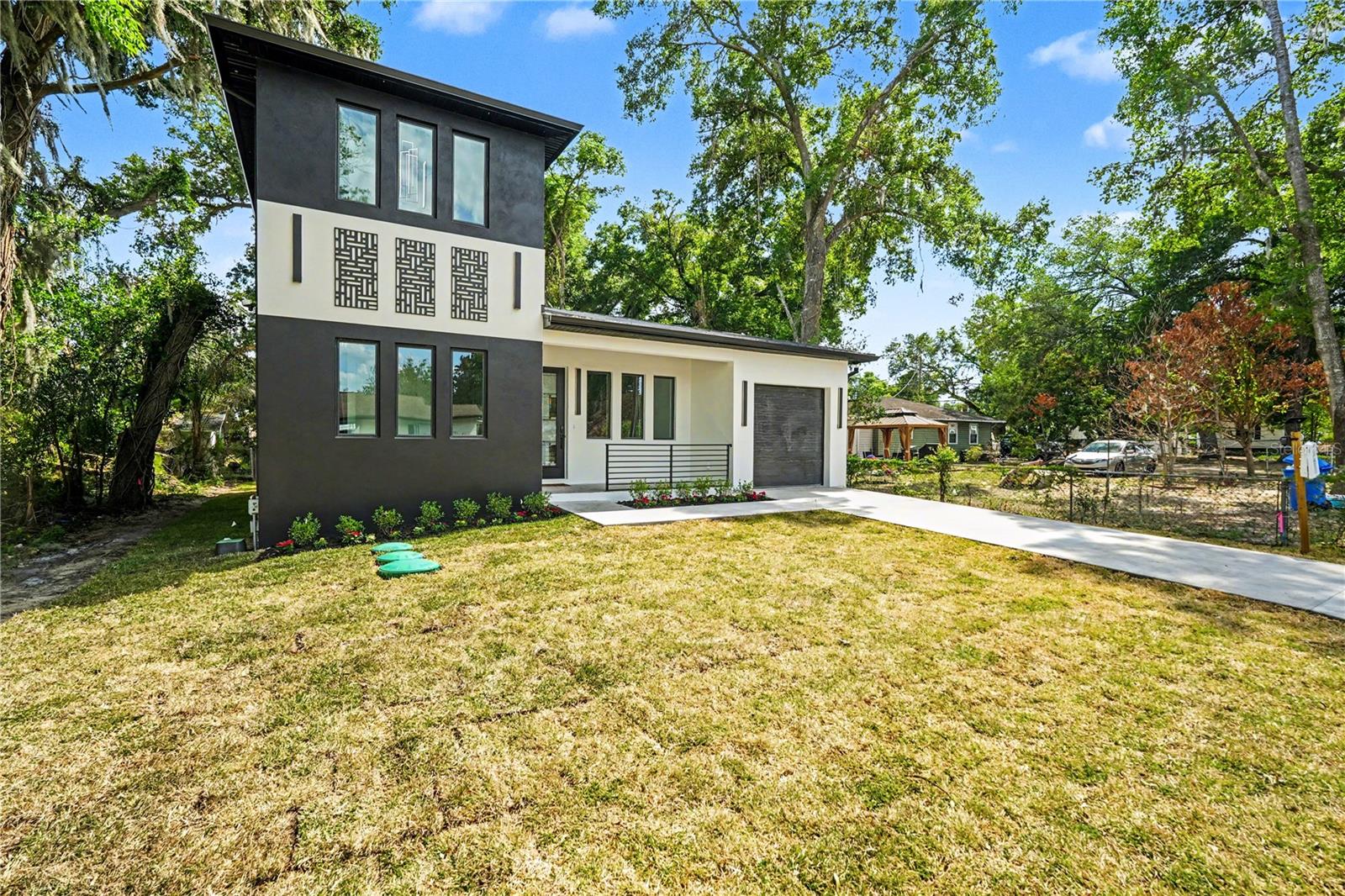 105 GARLAND AVE, SEFFNER, FL, 33584