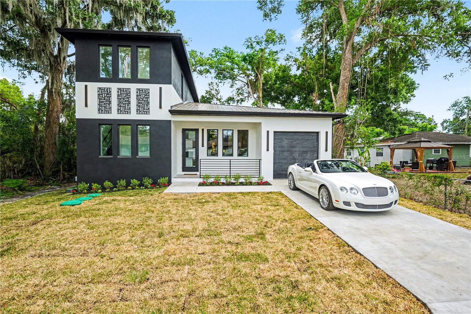 105 GARLAND AVE, SEFFNER, FL, 33584