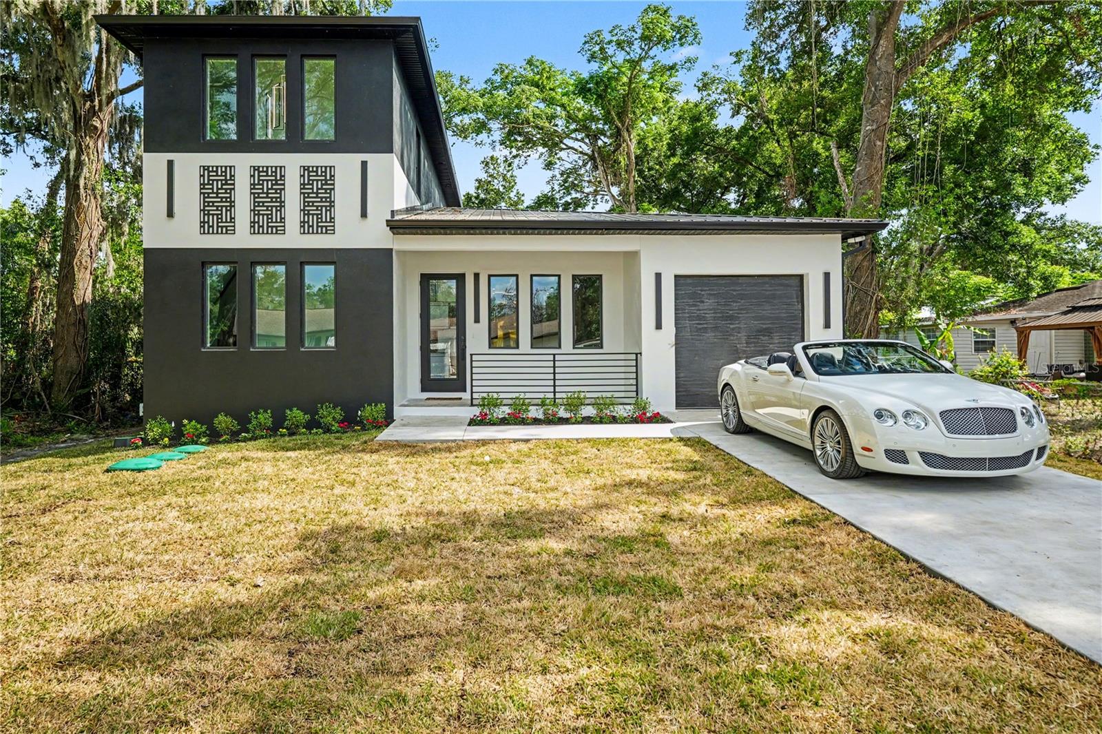 105 GARLAND AVE, SEFFNER, FL, 33584