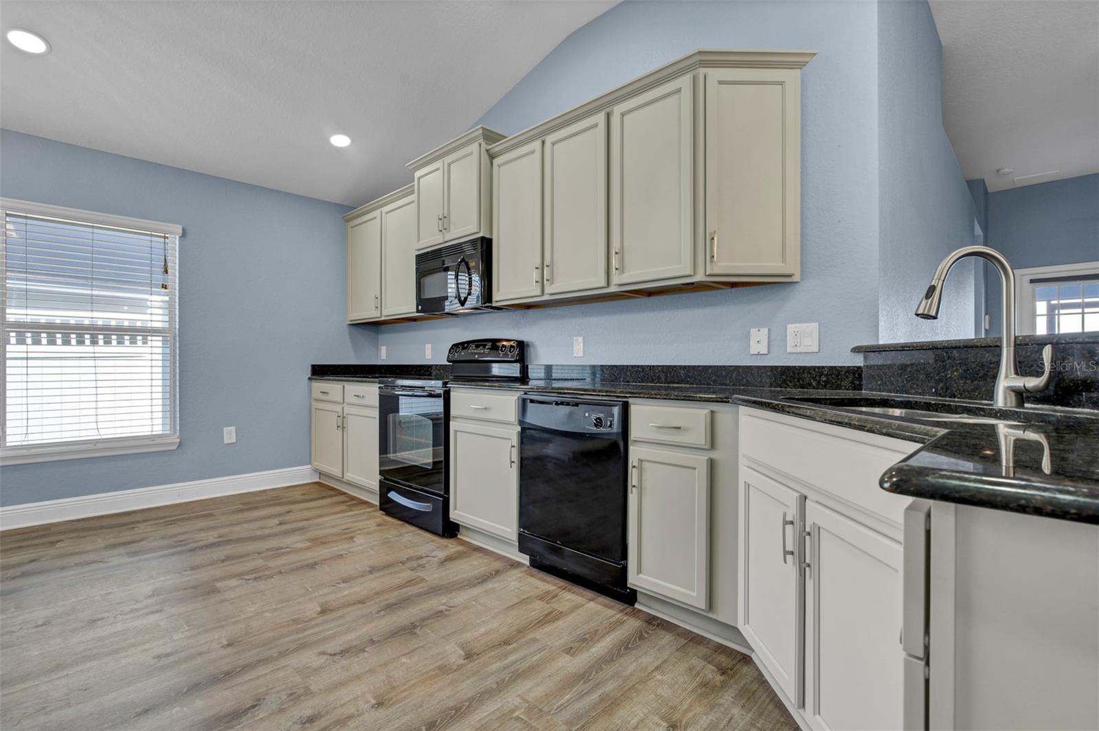 14312 EDINBURGH MOOR DR, WIMAUMA, FL, 33598