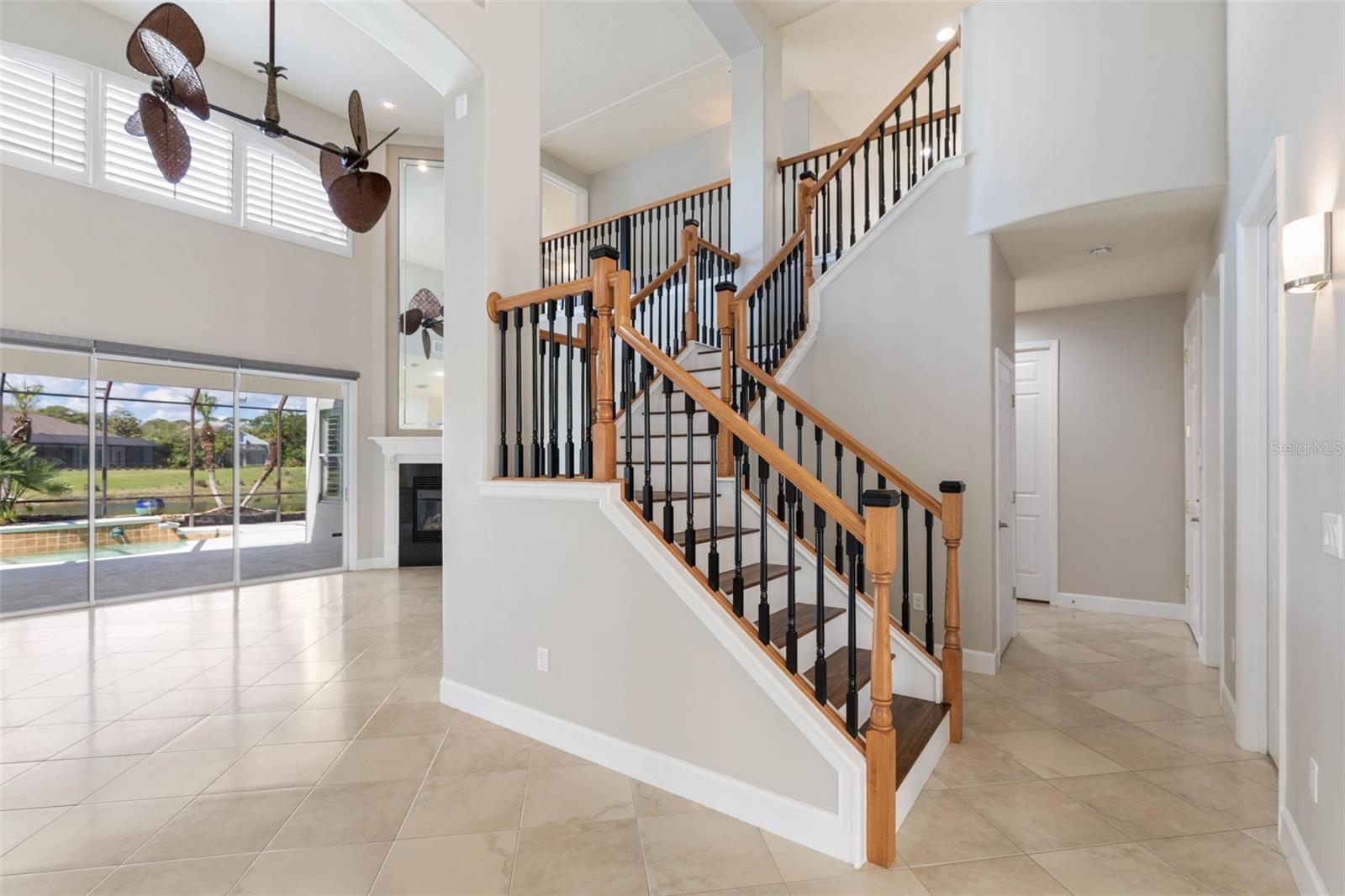 37 N WATERVIEW DR, PALM COAST, FL, 32137