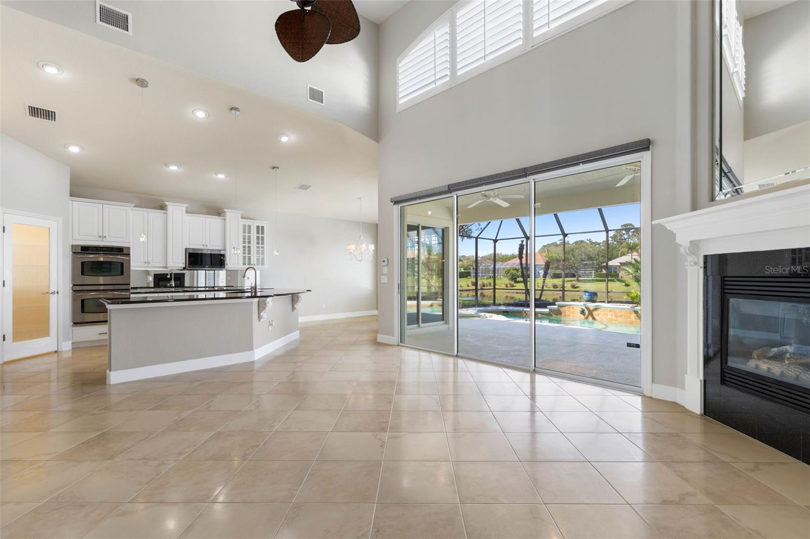 37 N WATERVIEW DR, PALM COAST, FL, 32137