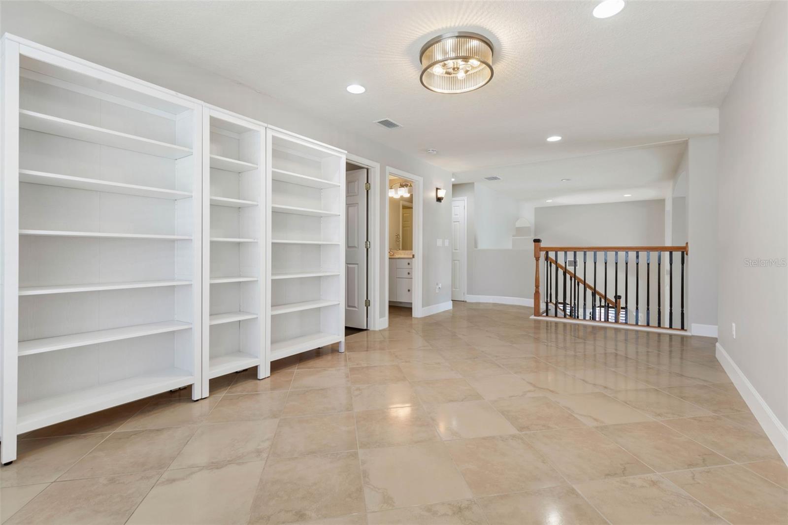 37 N WATERVIEW DR, PALM COAST, FL, 32137