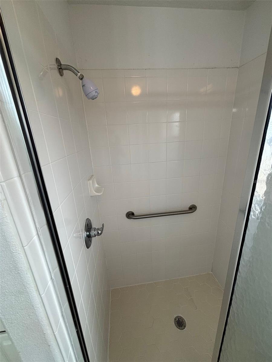 205 GOLF AIRE BLVD, HAINES CITY, FL, 33844