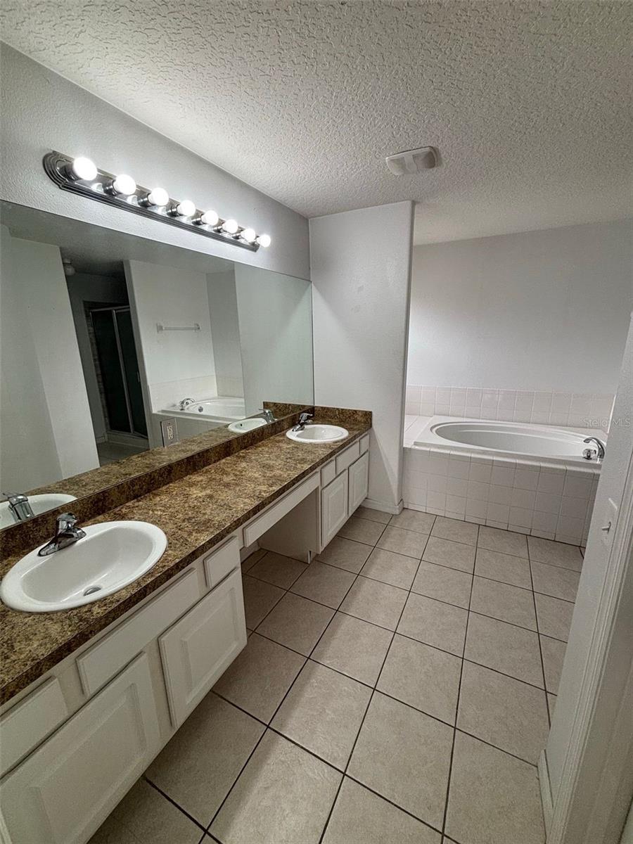 205 GOLF AIRE BLVD, HAINES CITY, FL, 33844