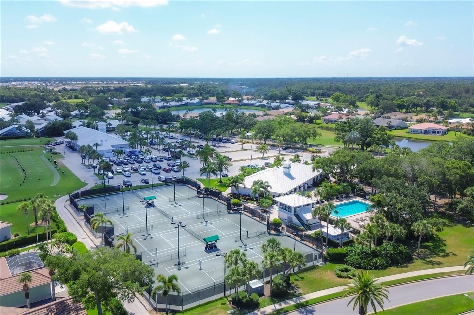 1626 LISCOURT DR, VENICE, FL, 34292