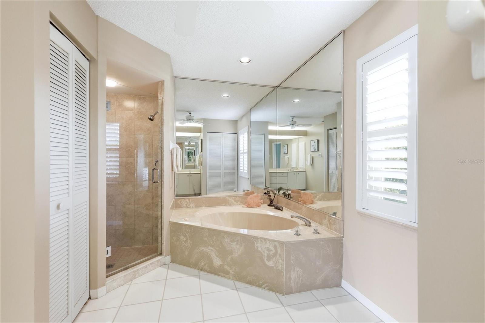 1626 LISCOURT DR, VENICE, FL, 34292