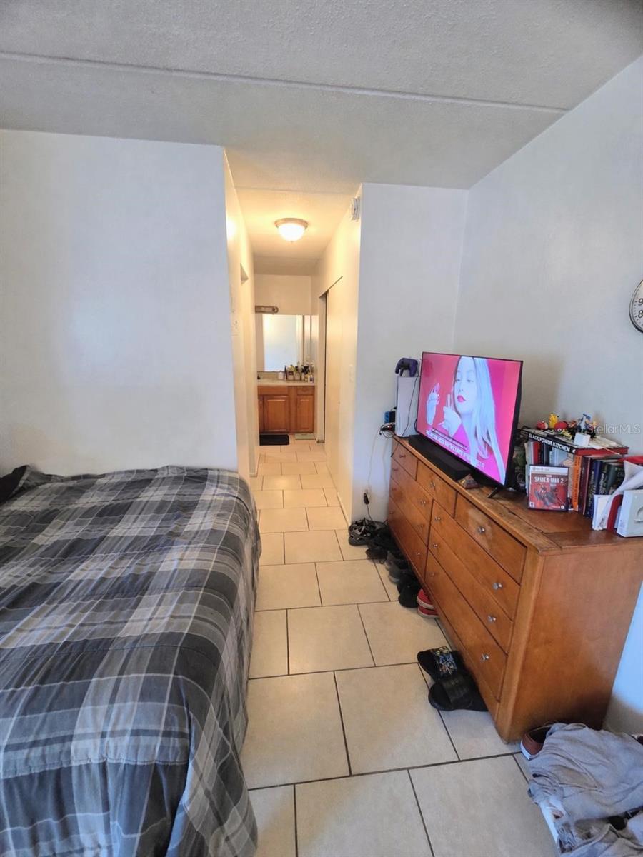 8580 9TH WAY N #A, ST PETERSBURG, FL, 33702