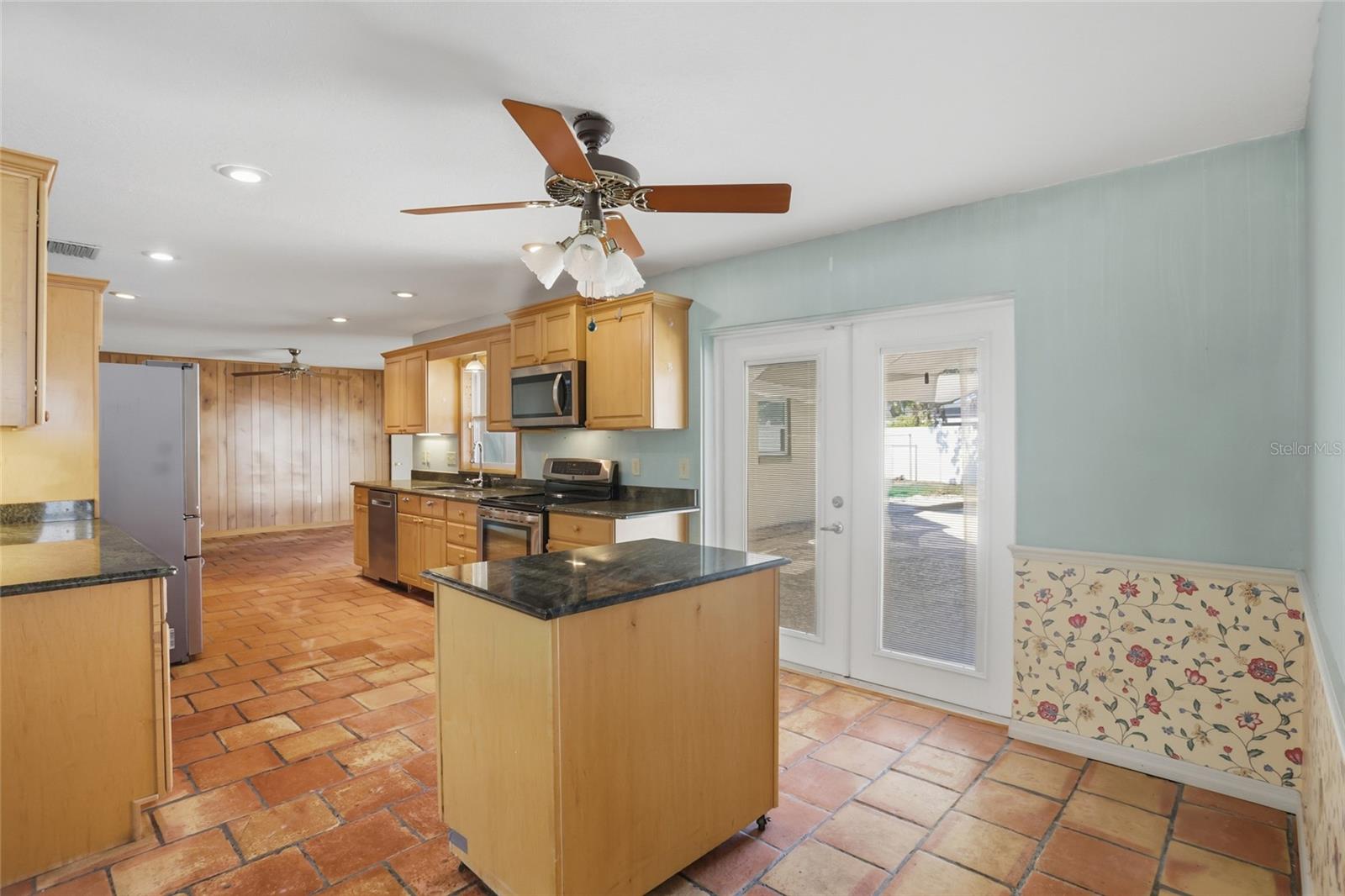 3230 LAKE ANDERSON AVE, ORLANDO, FL, 32812