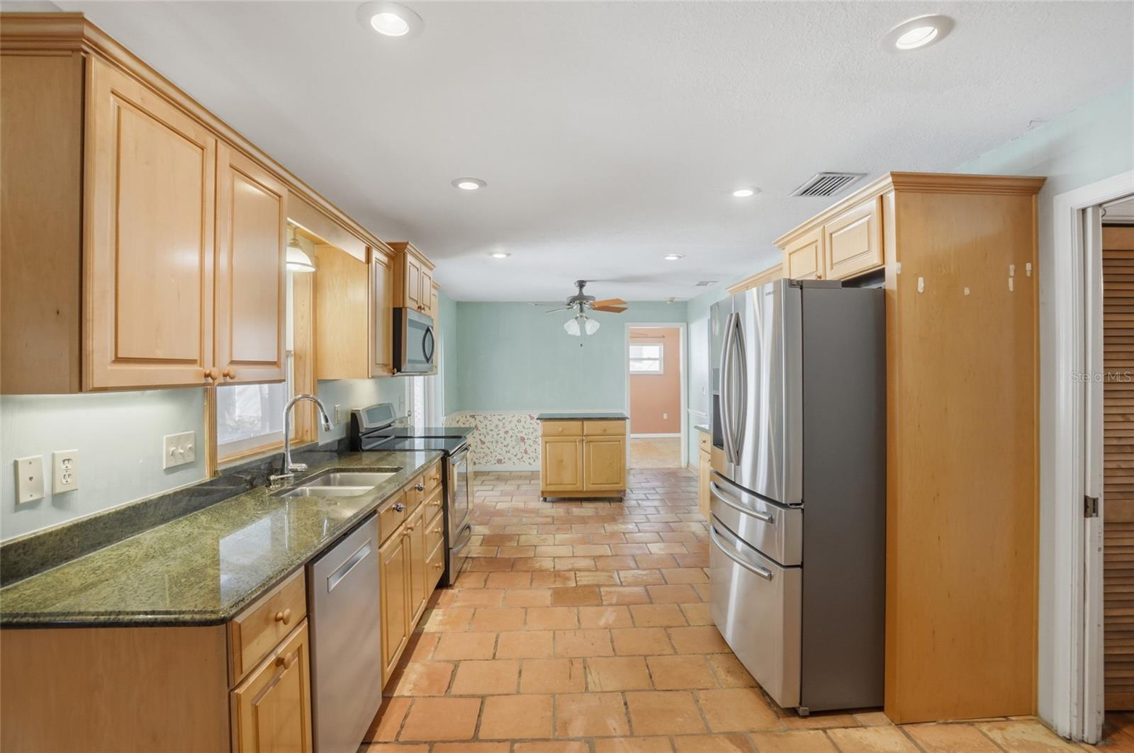 3230 LAKE ANDERSON AVE, ORLANDO, FL, 32812