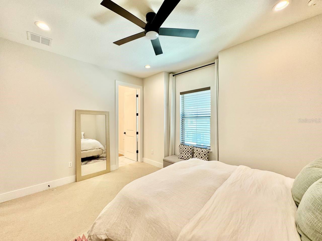 3722 W MANGO AVE #6, TAMPA, FL, 33611