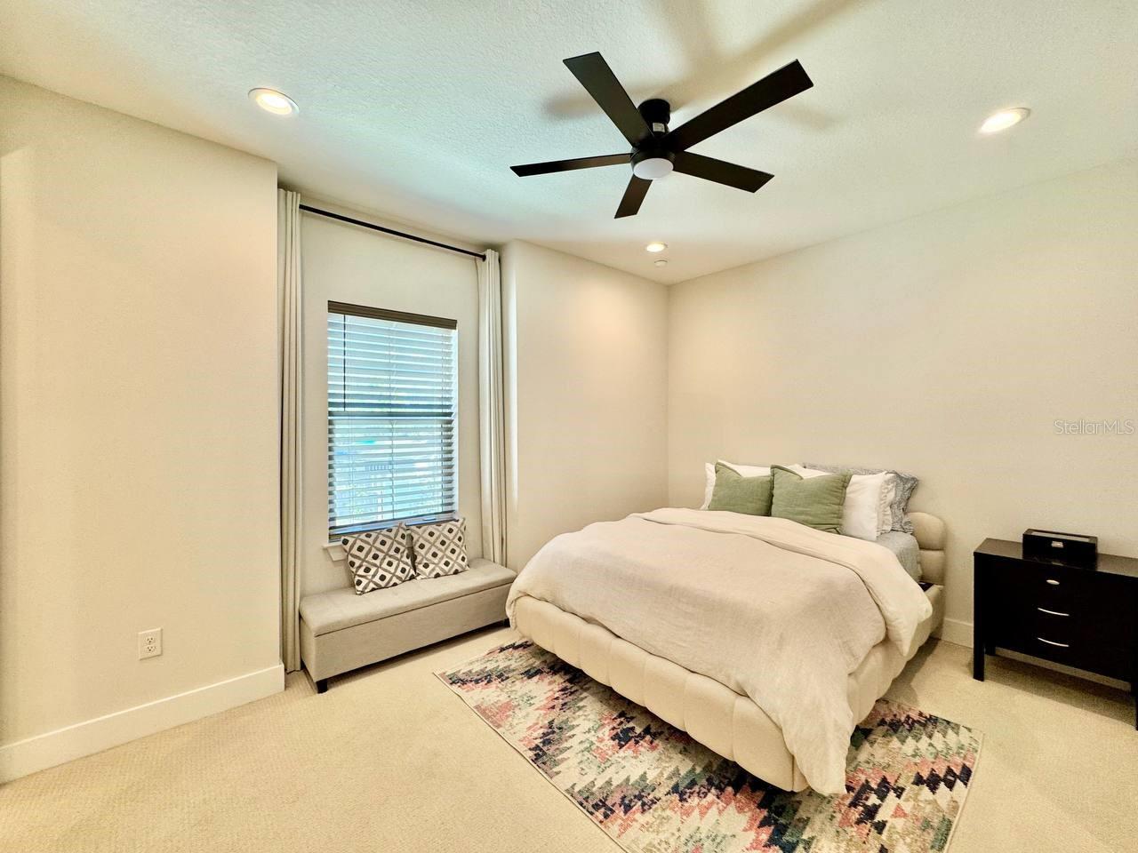 3722 W MANGO AVE #6, TAMPA, FL, 33611