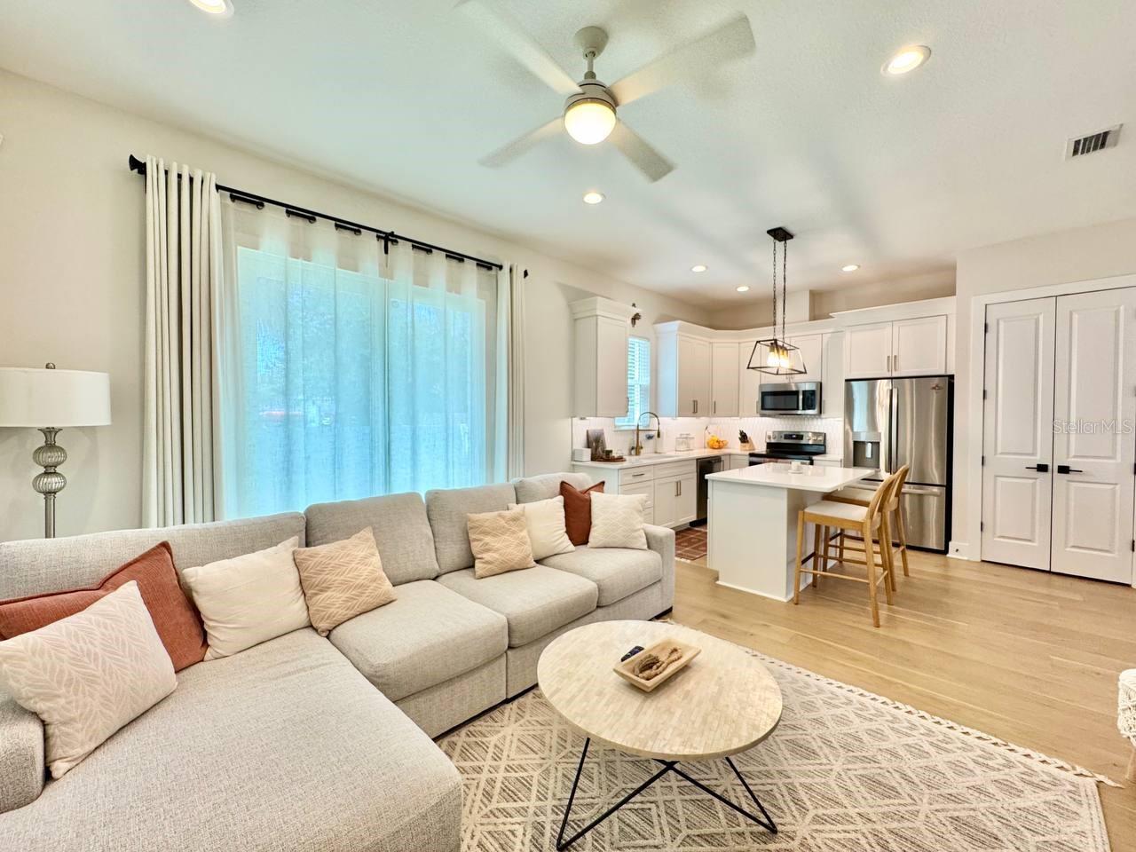 3722 W MANGO AVE #6, TAMPA, FL, 33611