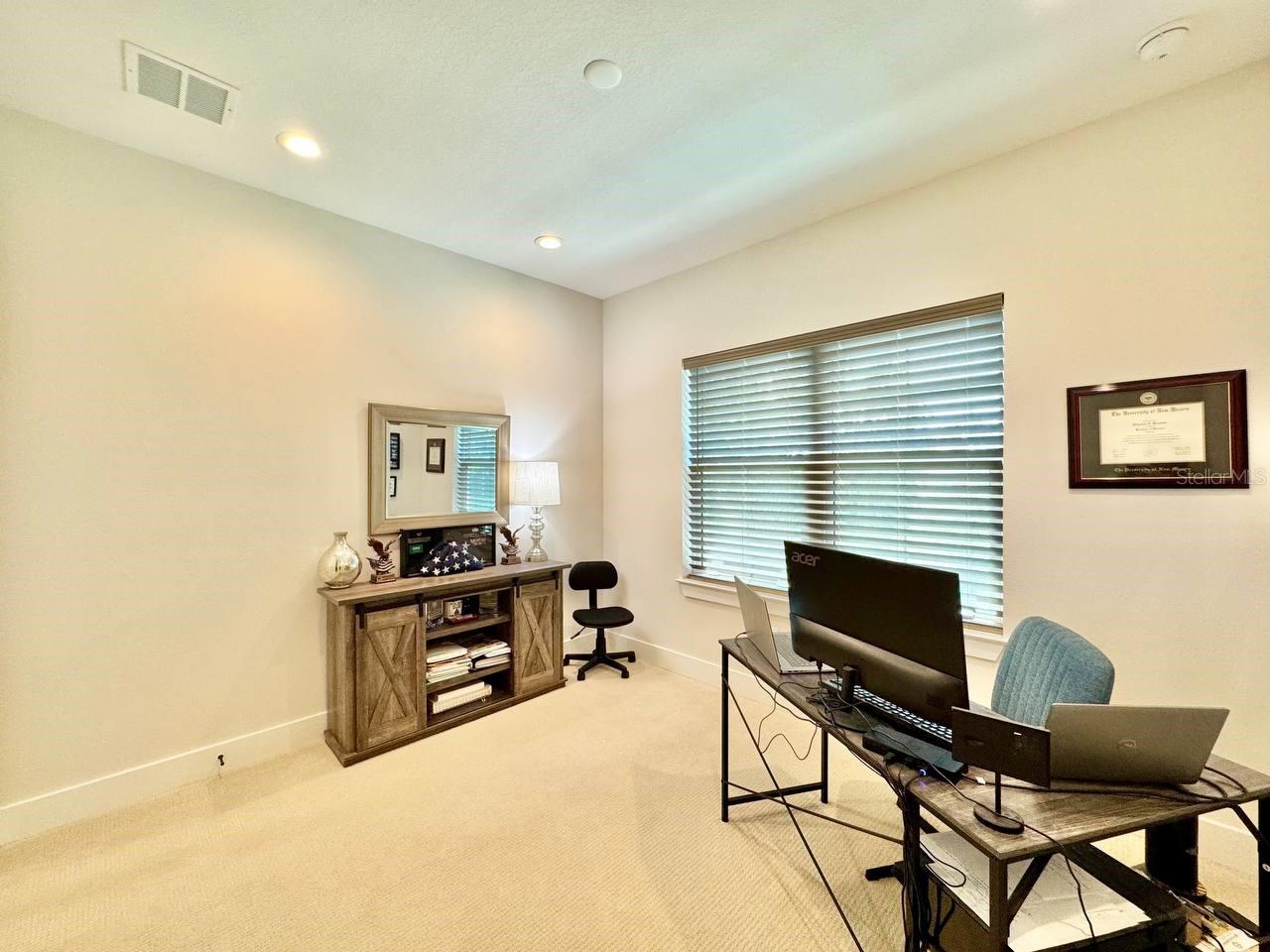 3722 W MANGO AVE #6, TAMPA, FL, 33611