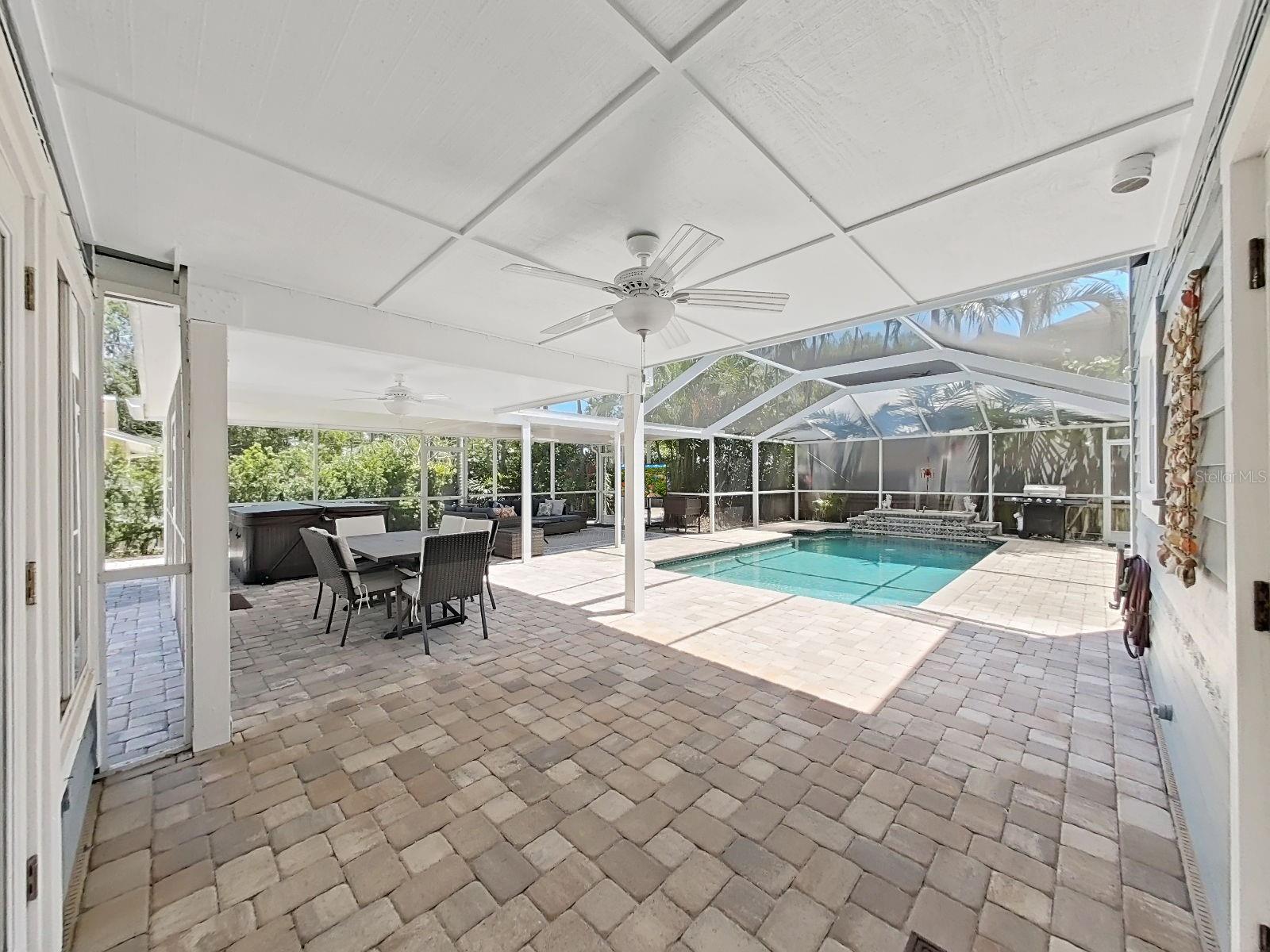 7645 HARBOR VIEW WAY, SEMINOLE, FL, 33776