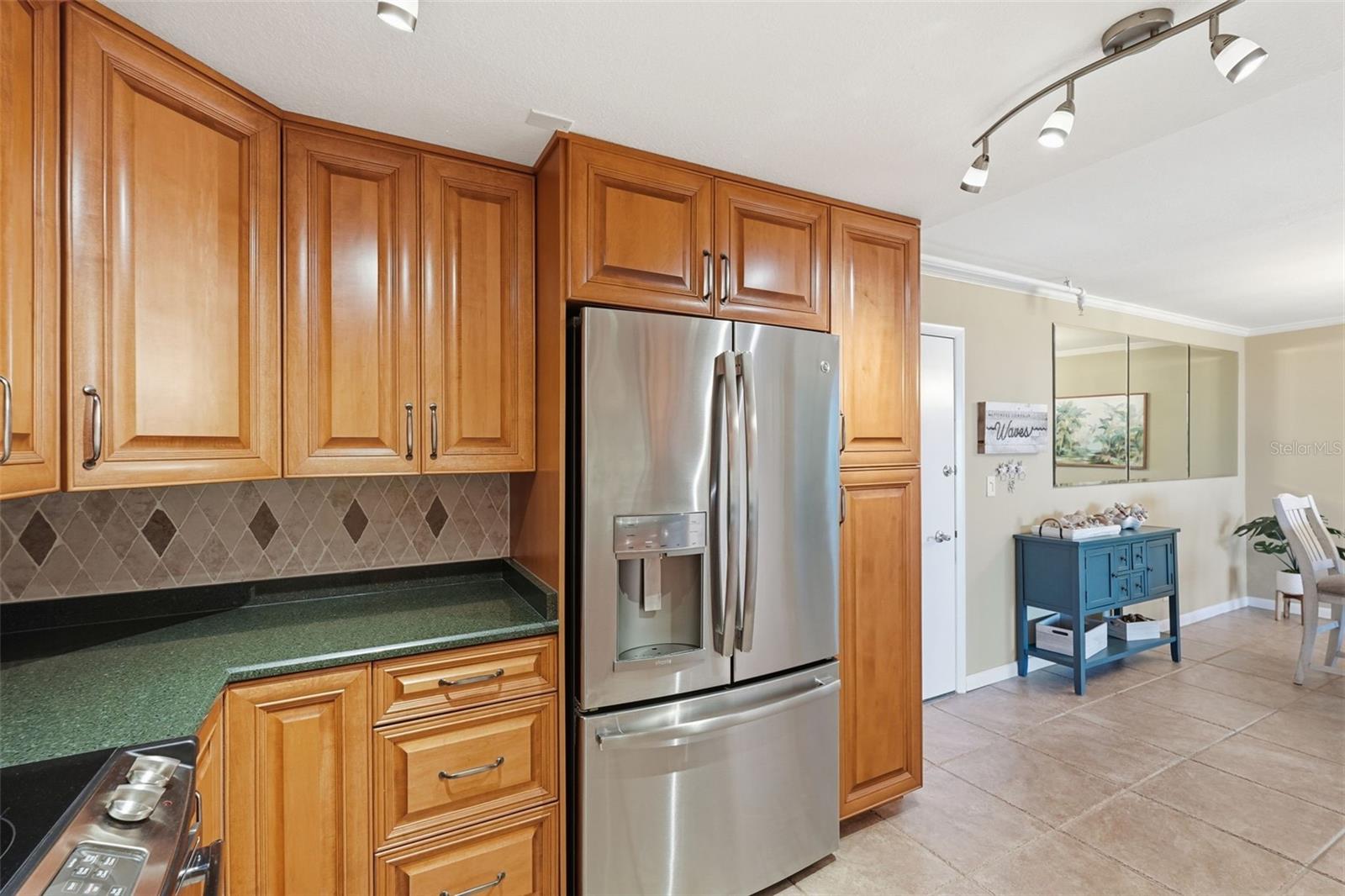 1 KEY CAPRI #608W, TREASURE ISLAND, FL, 33706