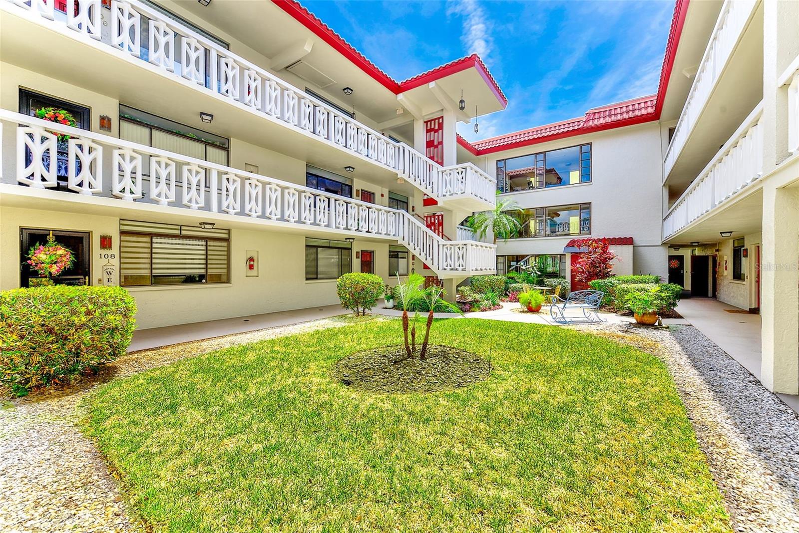 2612 PEARCE DR #209, CLEARWATER, FL, 33764