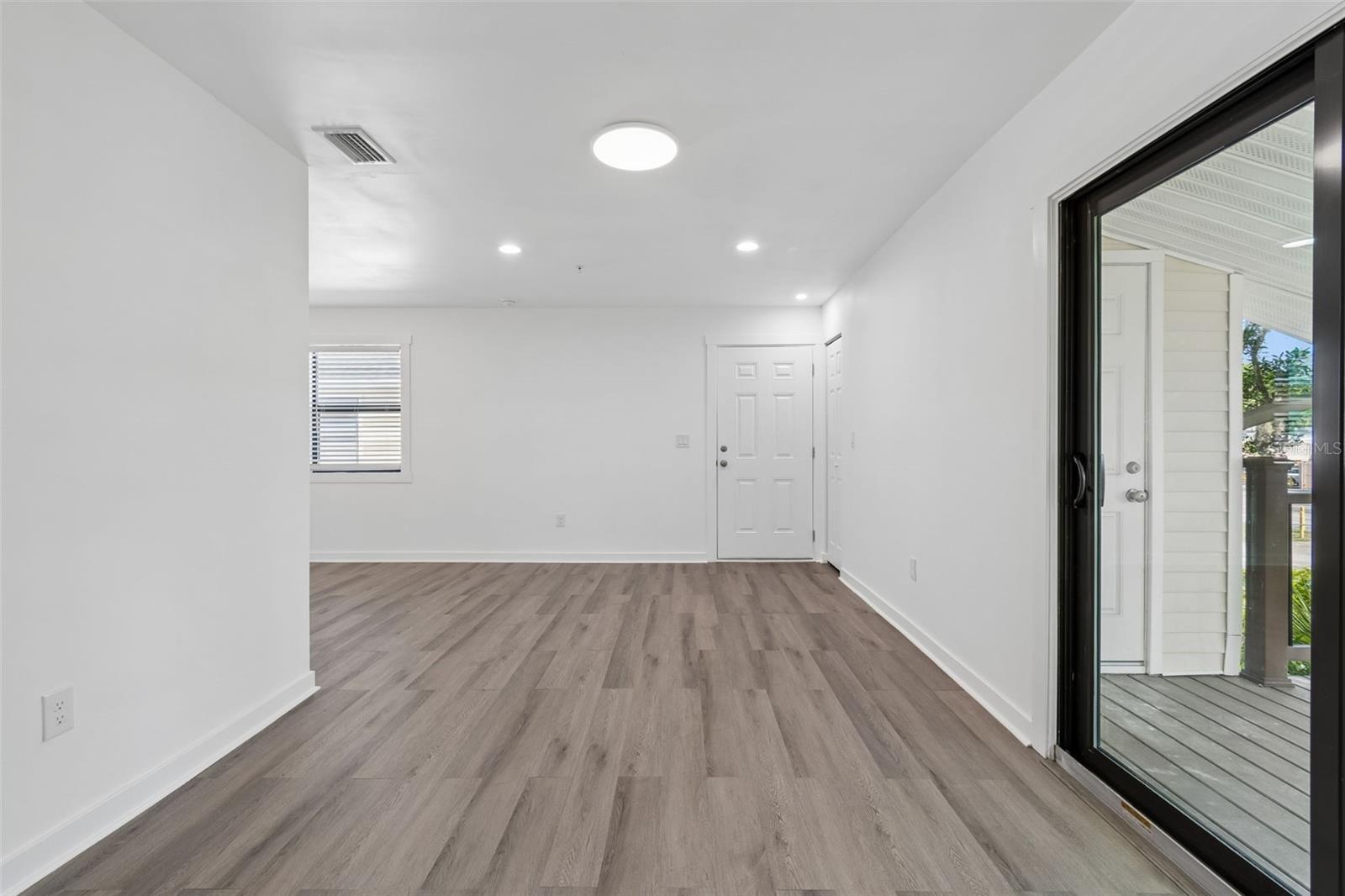 140 HUNTER LAKE DR #8C, OLDSMAR, FL, 34677