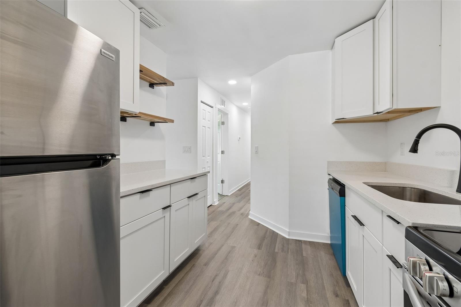 140 HUNTER LAKE DR #8C, OLDSMAR, FL, 34677