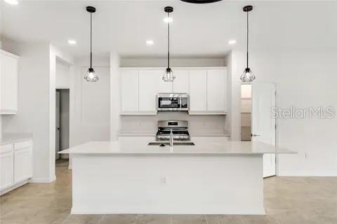 8113 STERNWAY RD, SARASOTA, FL, 34240