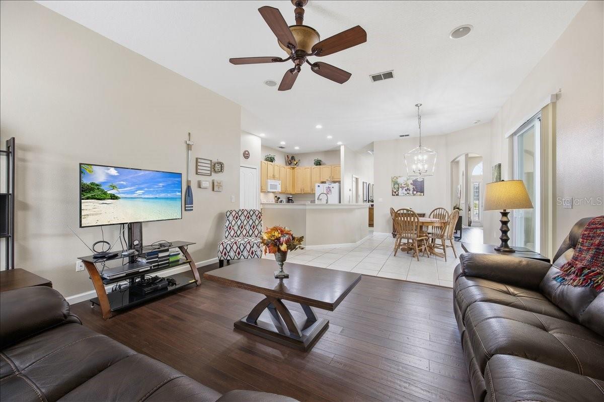 722 BRIGHTON DR, DAVENPORT, FL, 33897