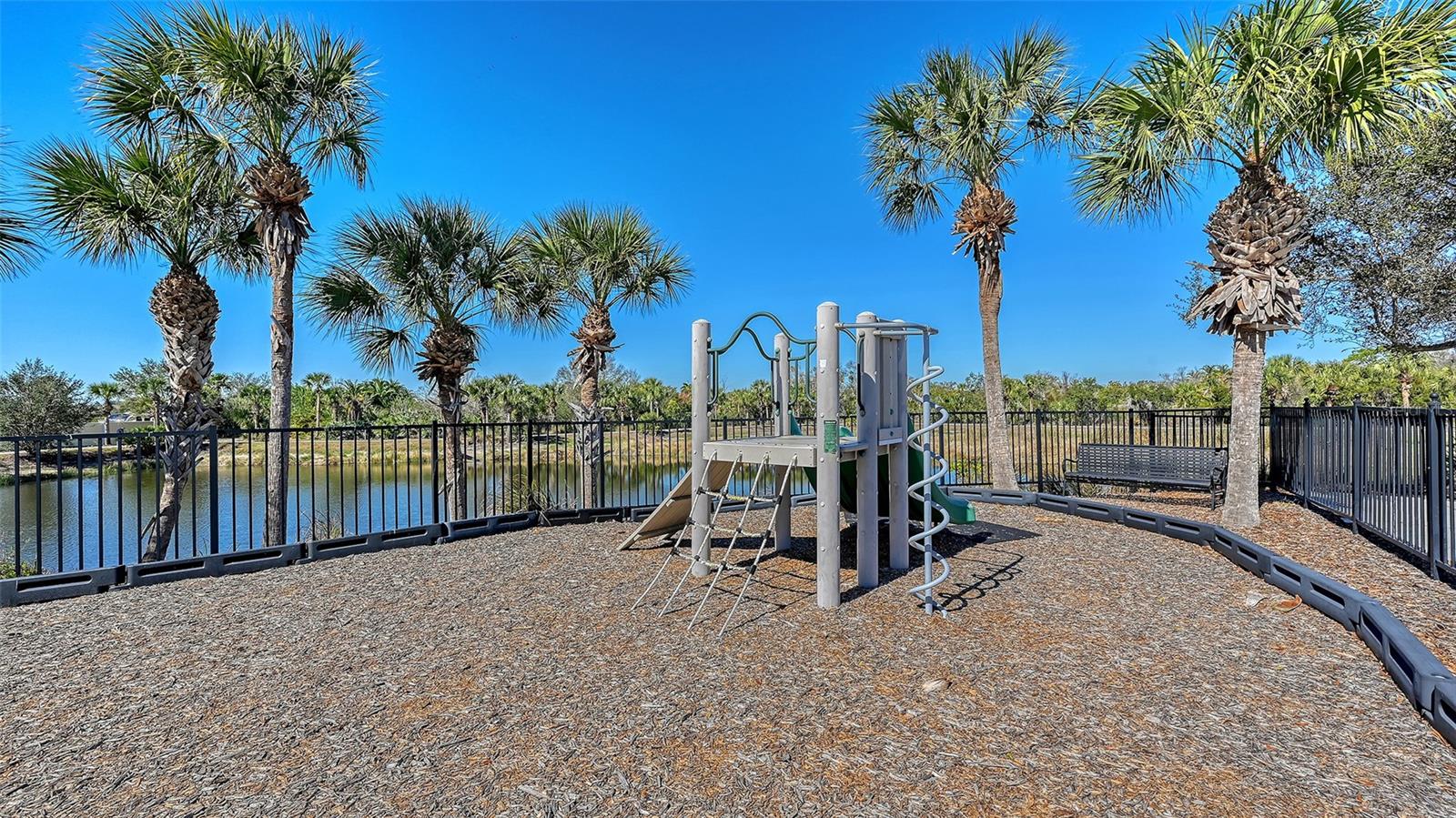 5303 TIDE POINT WAY, BRADENTON, FL, 34208