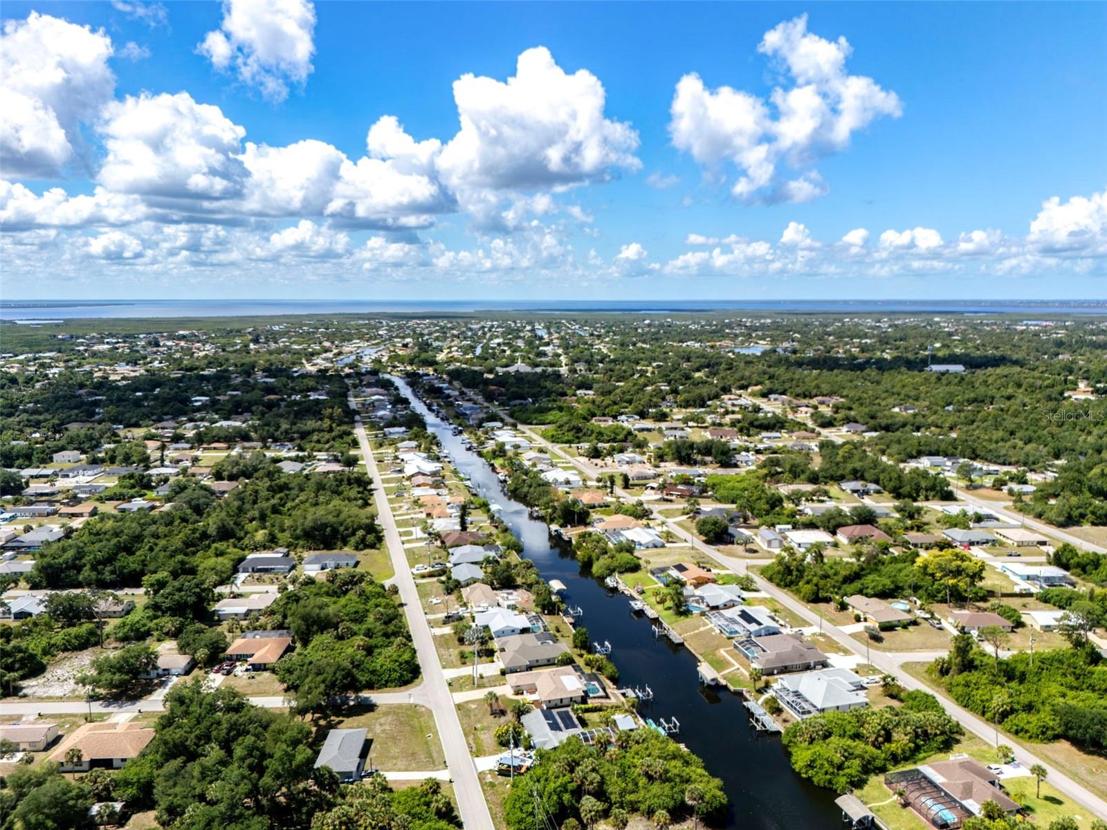 3197 ROCK CREEK DR, PORT CHARLOTTE, FL, 33948