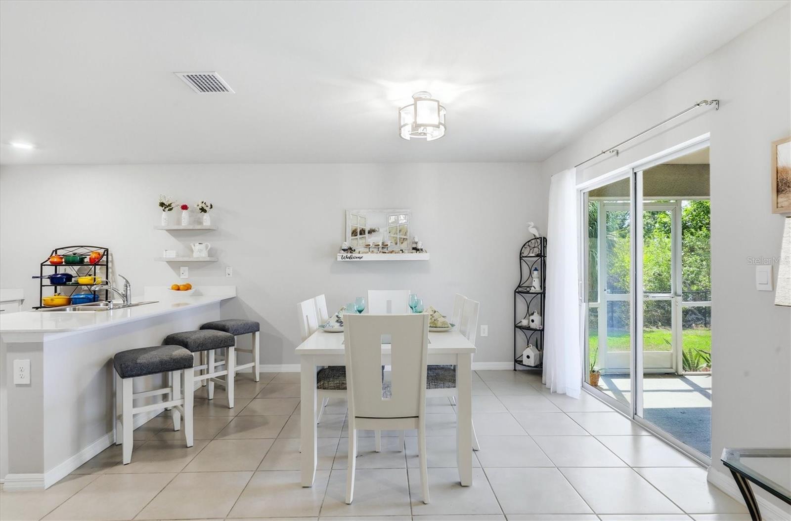 5049 WHITE AVE, PORT CHARLOTTE, FL, 33981
