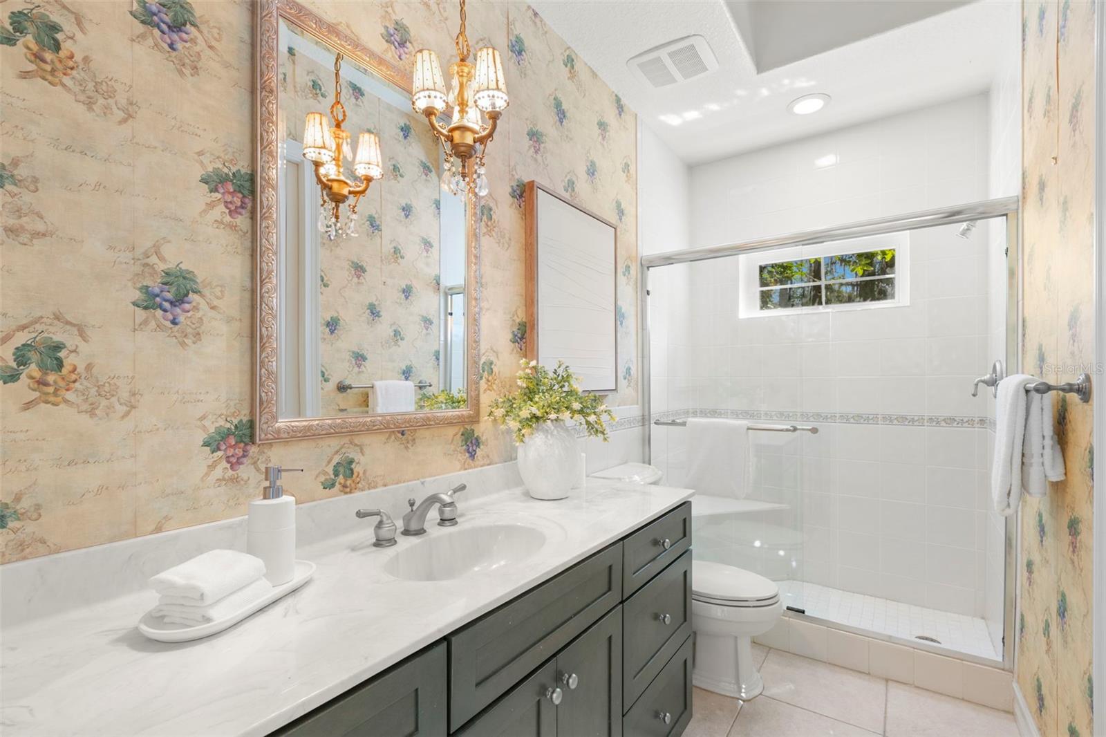 19229 BLOUNT RD, LUTZ, FL, 33558