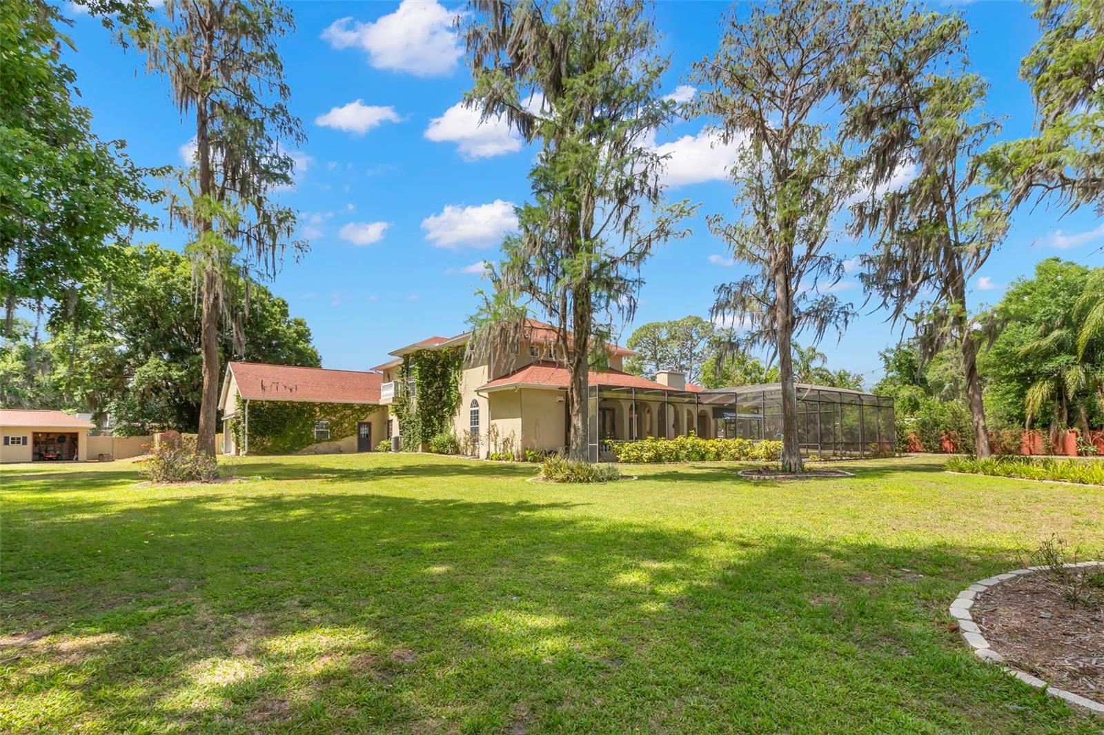 19229 BLOUNT RD, LUTZ, FL, 33558