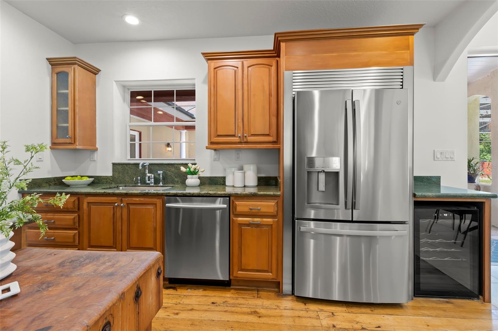 19229 BLOUNT RD, LUTZ, FL, 33558