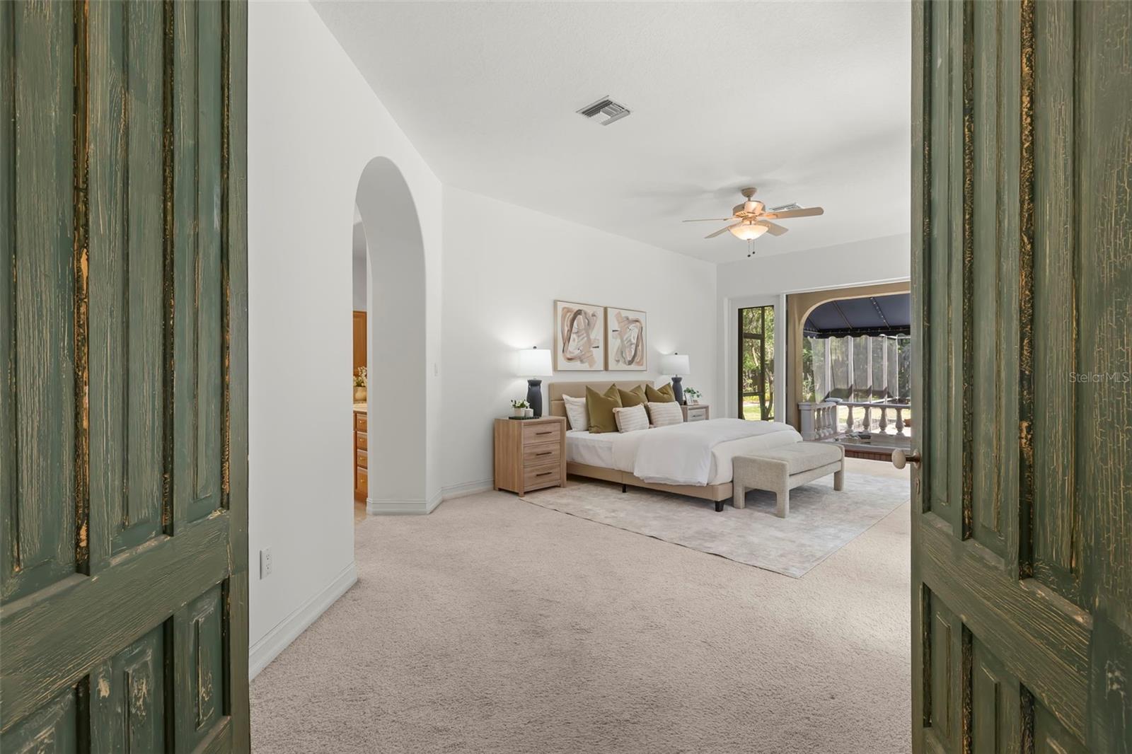 19229 BLOUNT RD, LUTZ, FL, 33558