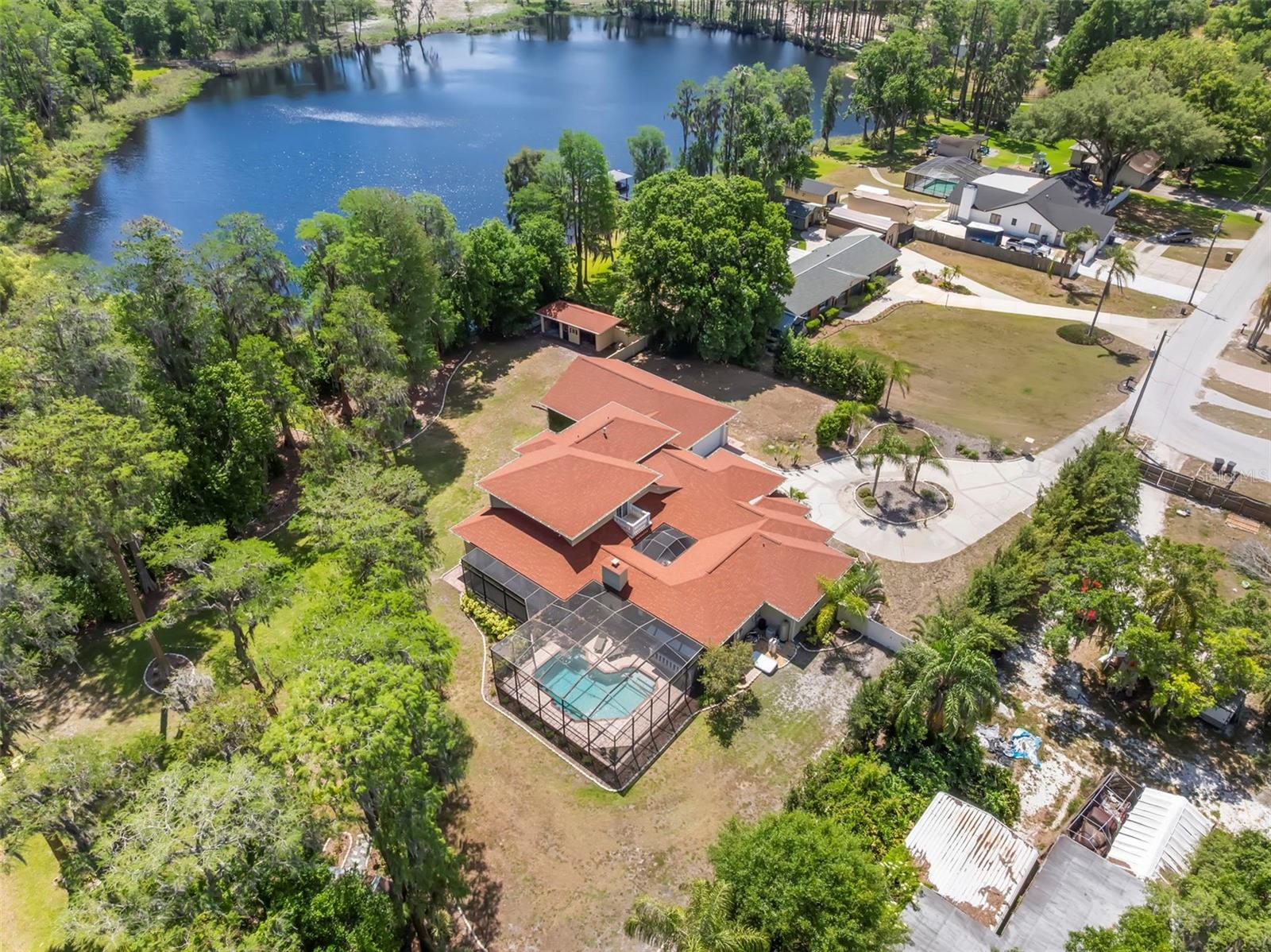 19229 BLOUNT RD, LUTZ, FL, 33558