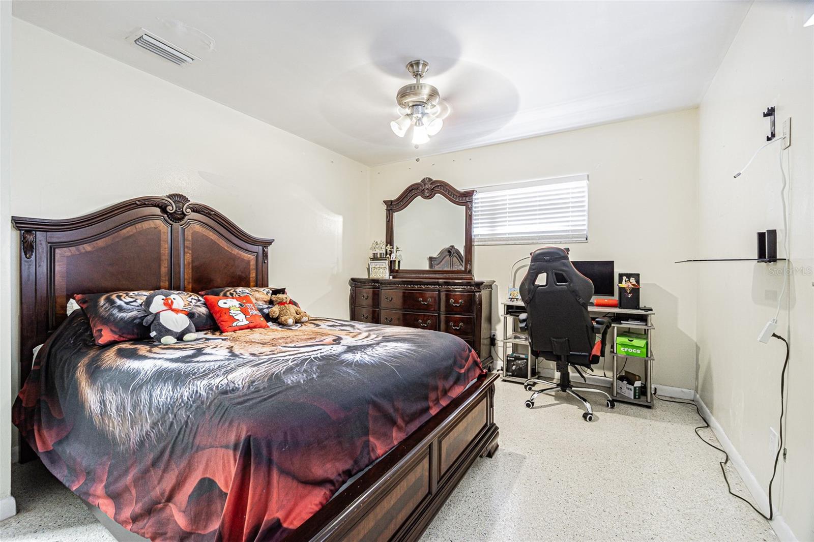 3112 W HENRY AVE, TAMPA, FL, 33614