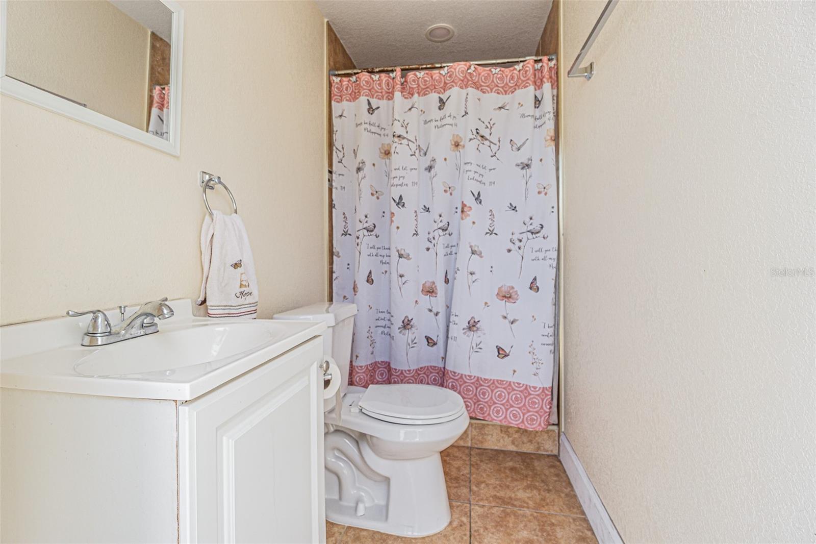 3112 W HENRY AVE, TAMPA, FL, 33614