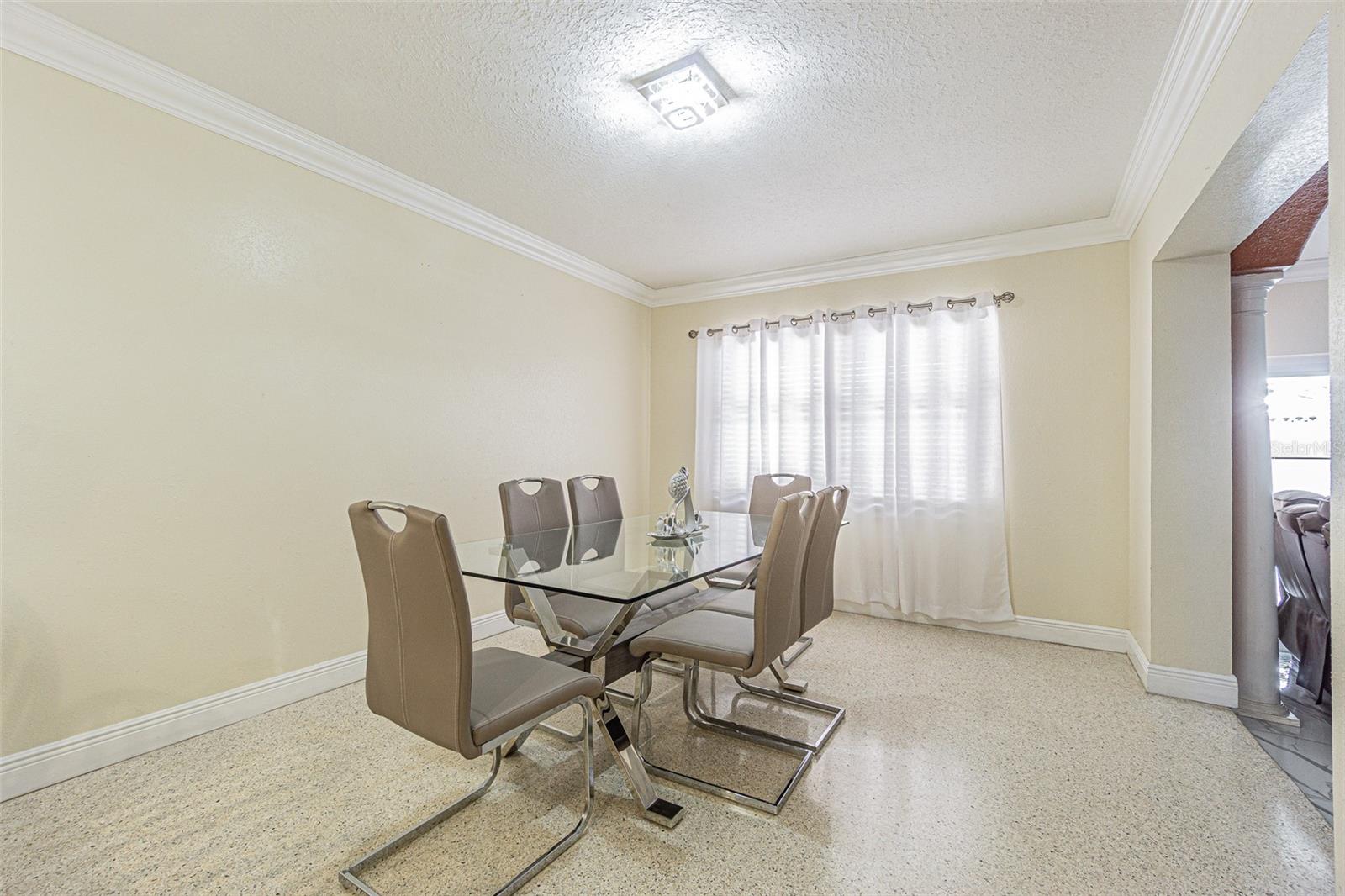 3112 W HENRY AVE, TAMPA, FL, 33614