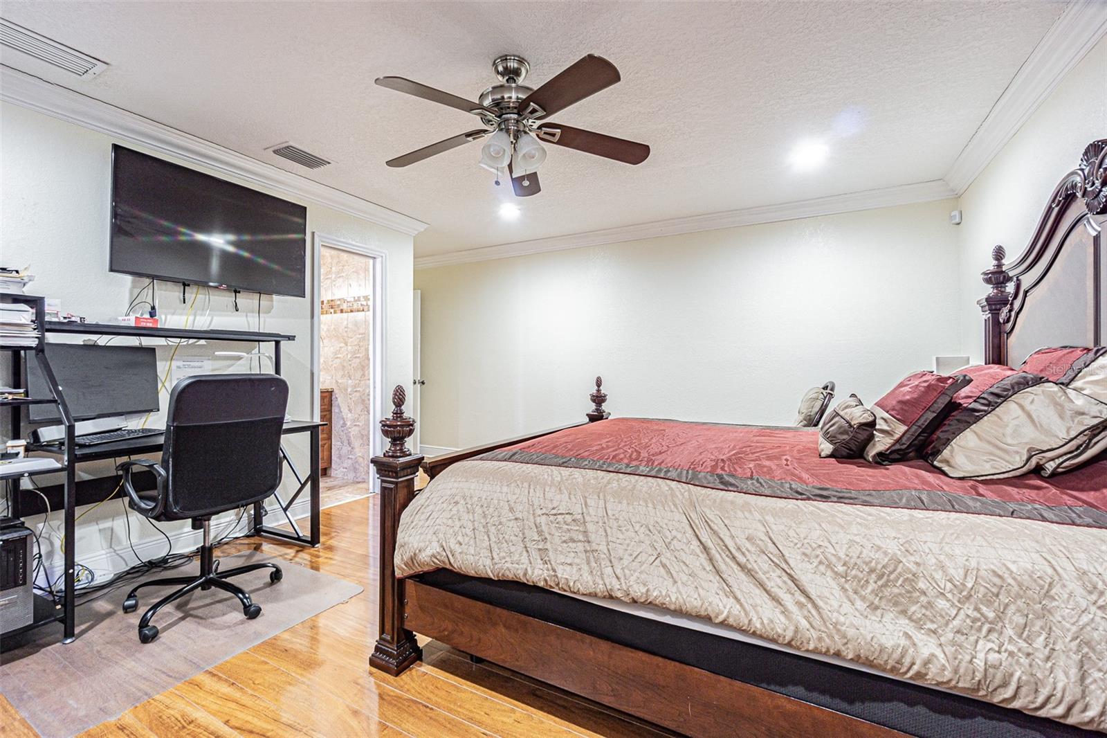 3112 W HENRY AVE, TAMPA, FL, 33614