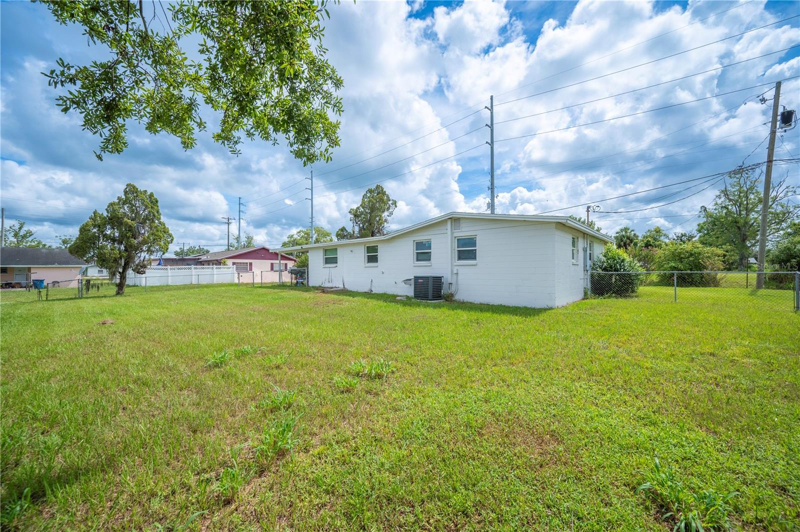 311 SW 3RD AVE, MULBERRY, FL, 33860
