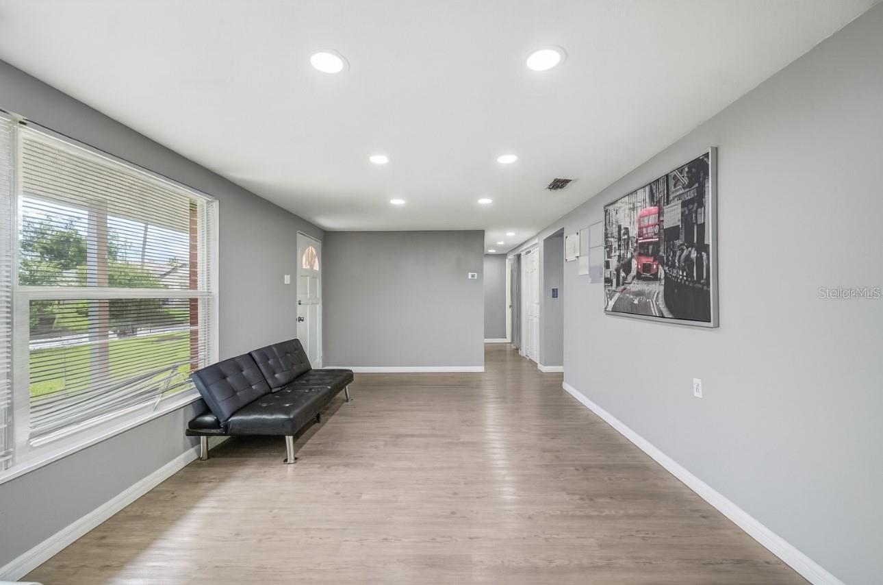 311 SW 3RD AVE, MULBERRY, FL, 33860