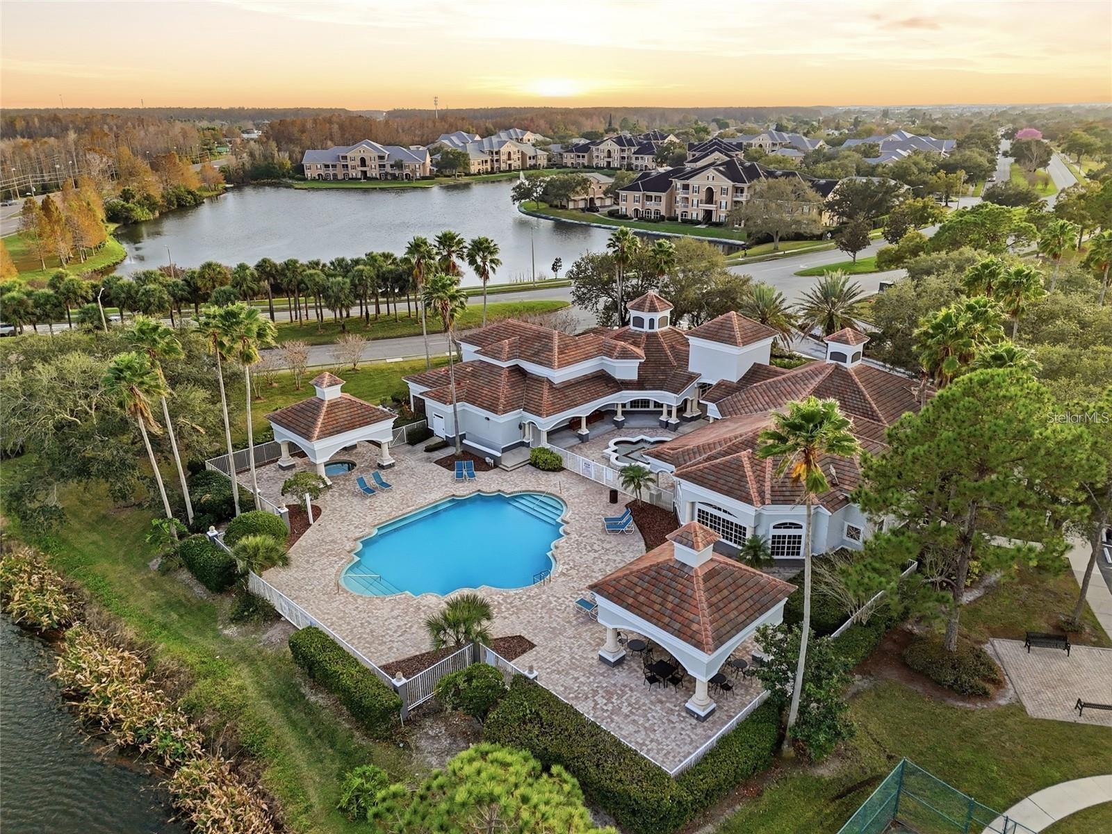 14013 FAIRWAY ISLAND DR #427, ORLANDO, FL, 32837