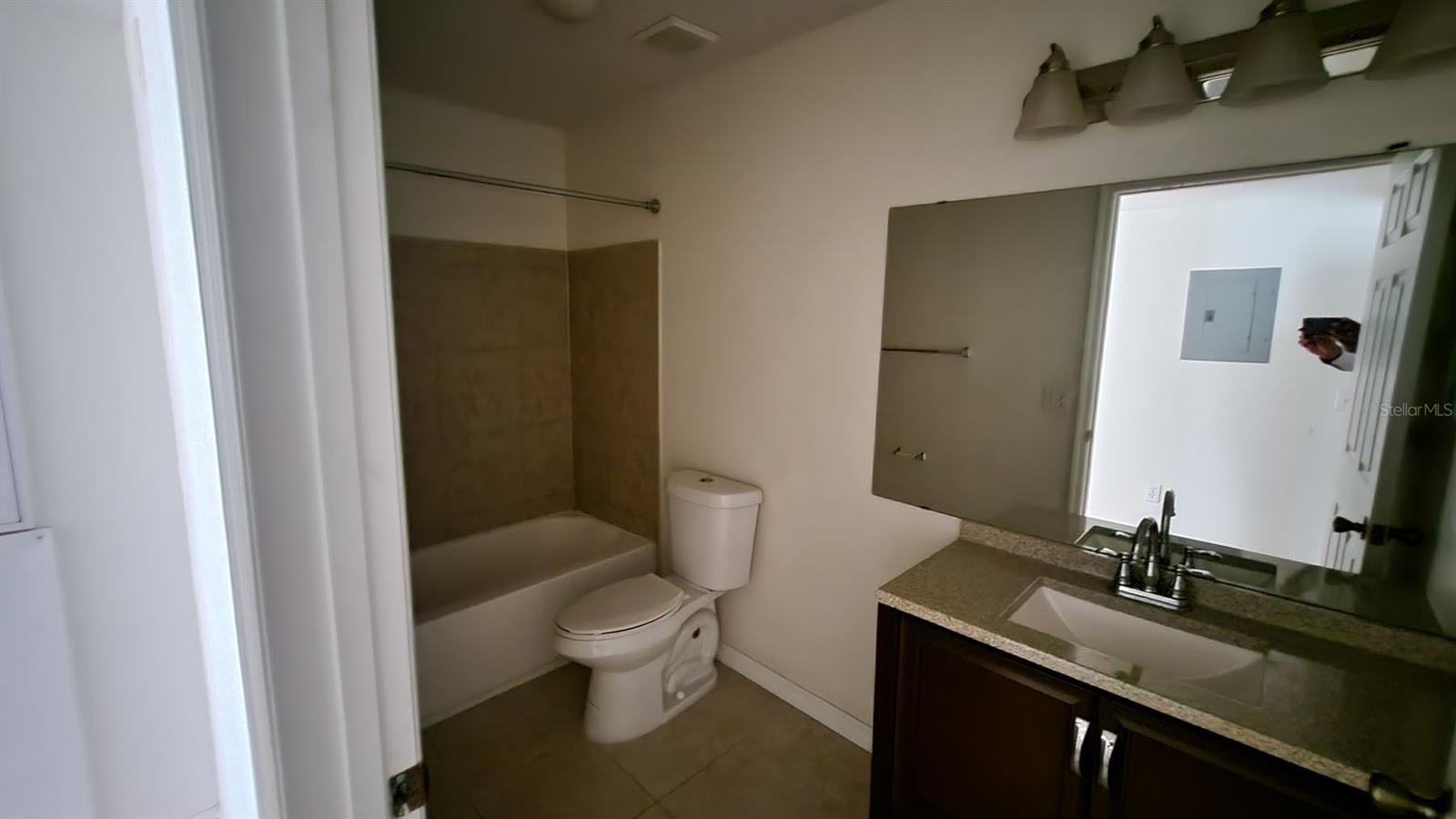 14013 FAIRWAY ISLAND DR #427, ORLANDO, FL, 32837