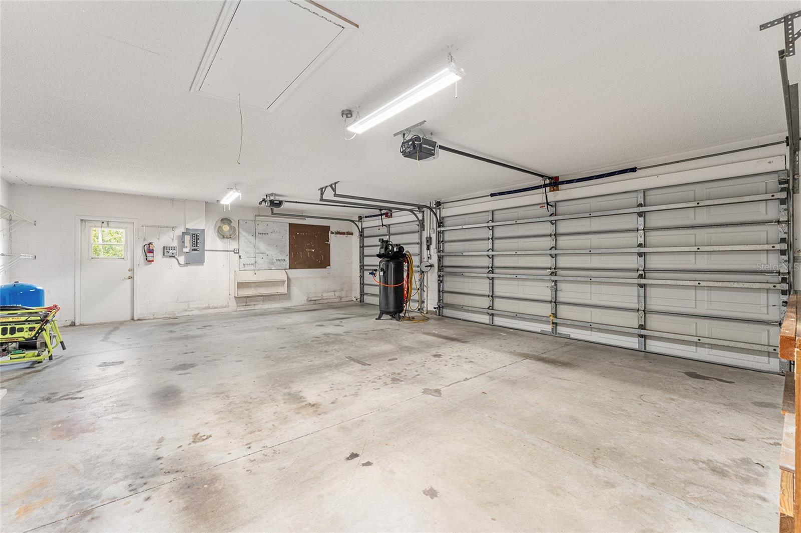 8212 N ZAVAL AVE, DUNNELLON, FL, 34433