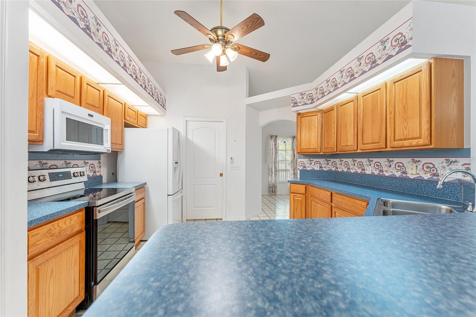 8212 N ZAVAL AVE, DUNNELLON, FL, 34433