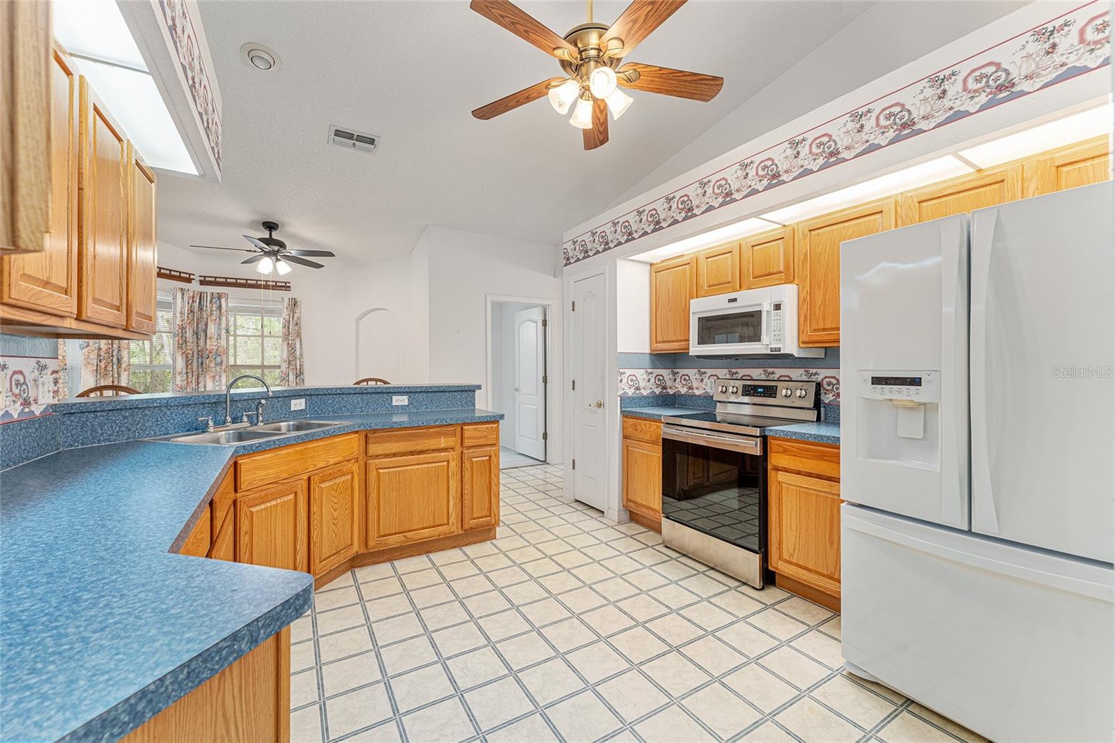 8212 N ZAVAL AVE, DUNNELLON, FL, 34433