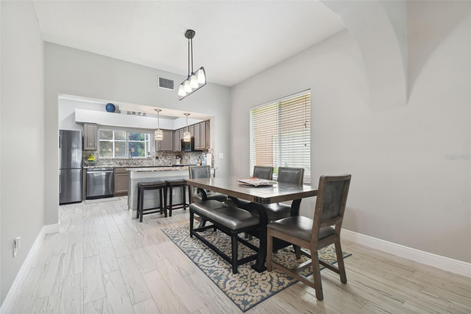 19426 SANDY SPRINGS CIR, LUTZ, FL, 33558