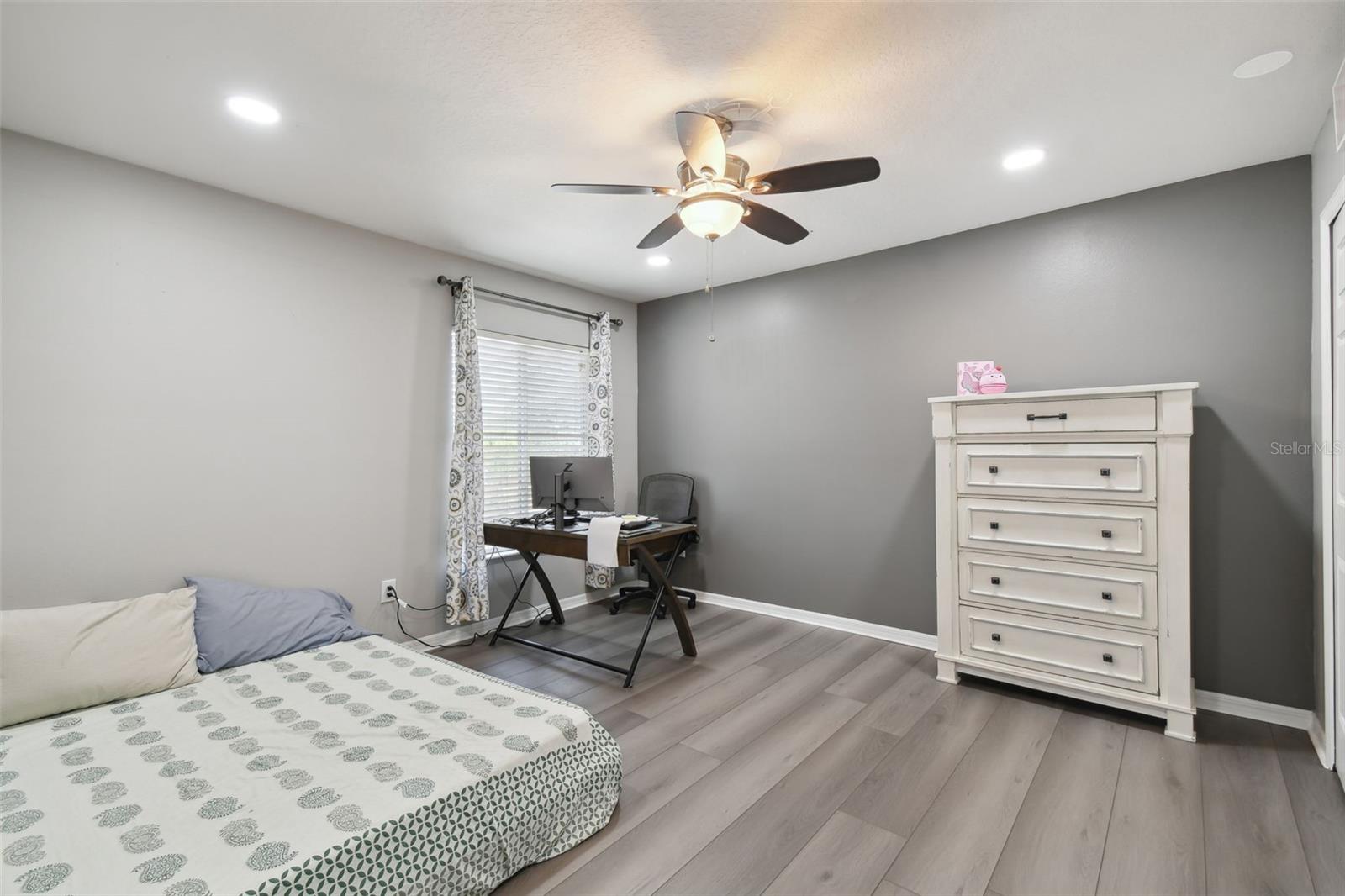 19426 SANDY SPRINGS CIR, LUTZ, FL, 33558