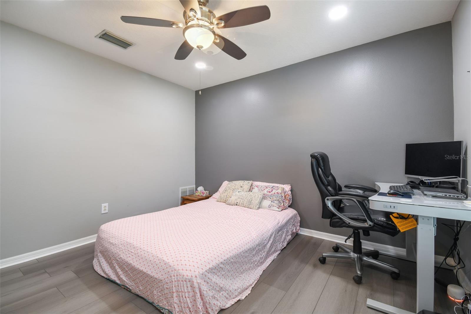 19426 SANDY SPRINGS CIR, LUTZ, FL, 33558